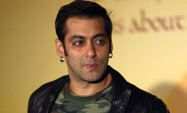 Salman Khan faces fresh trouble outside his Bandra residence